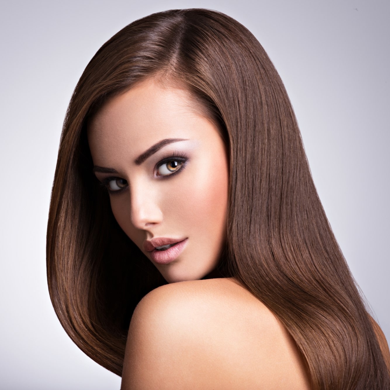 Indian smoothing hair straightening service in Brussels, Belgium for women